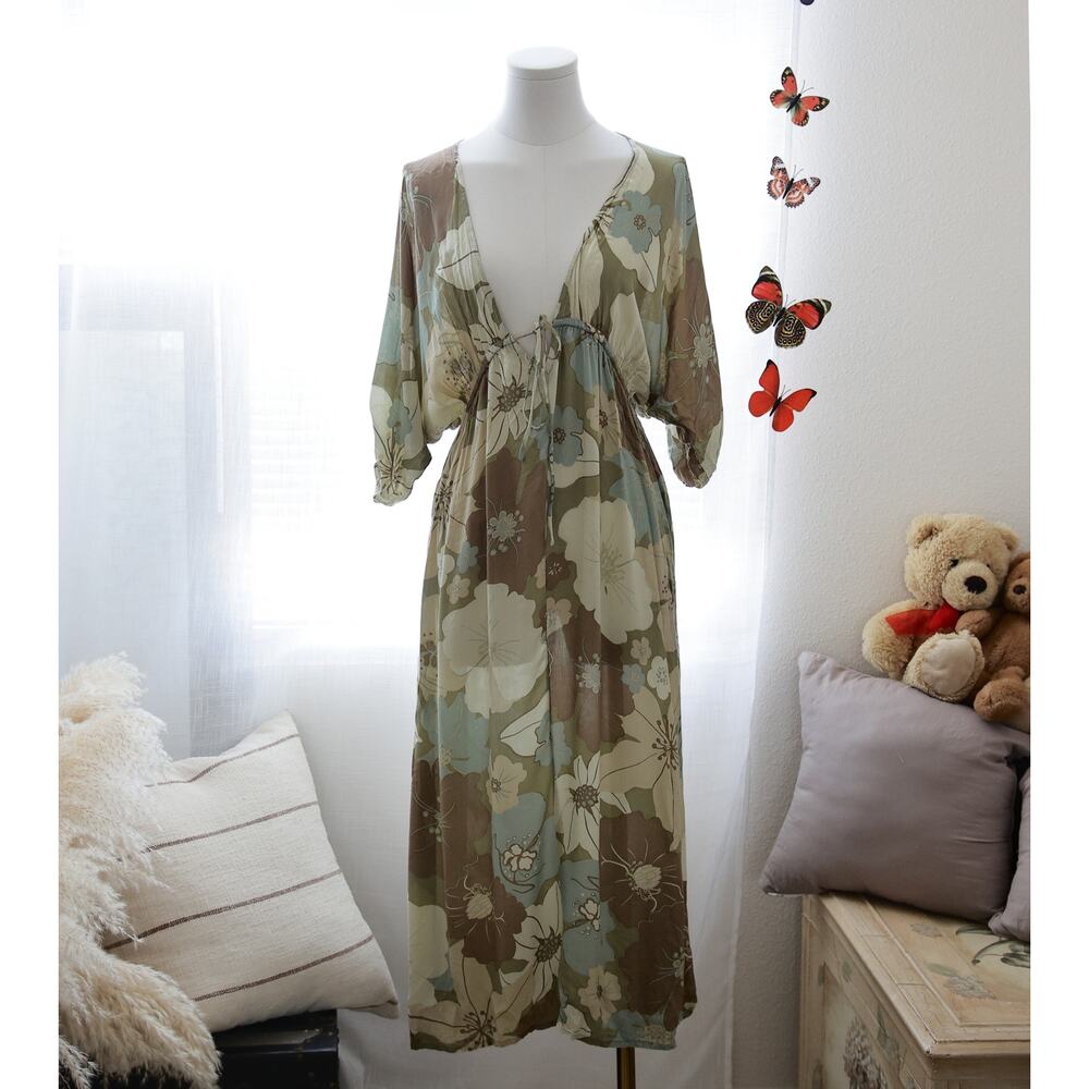 Gillia Floral light-weight coverup dress size S